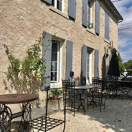 Le Relais D'Aulnay Bed & Breakfast Aulnay  Bagian luar foto